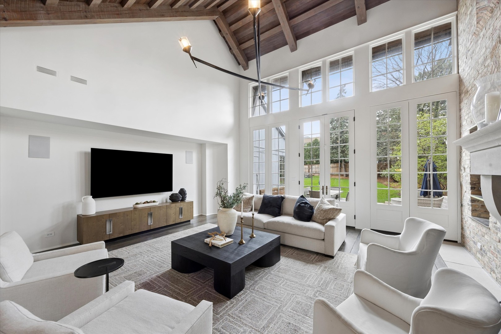 132 S Park Avenue