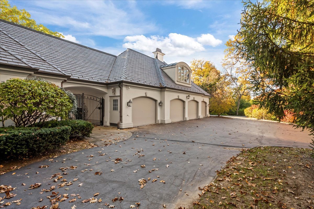 1315 Abington Cambs Drive