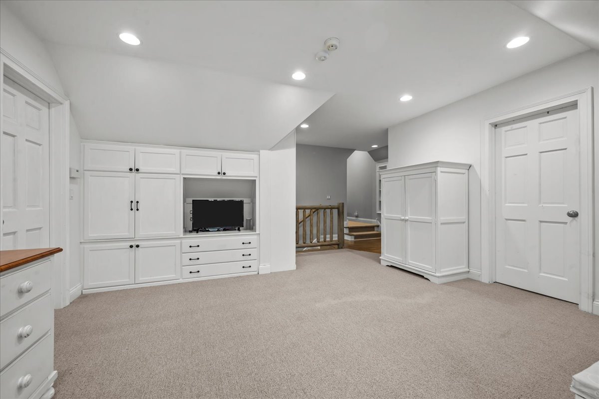 1315 Abington Cambs Drive