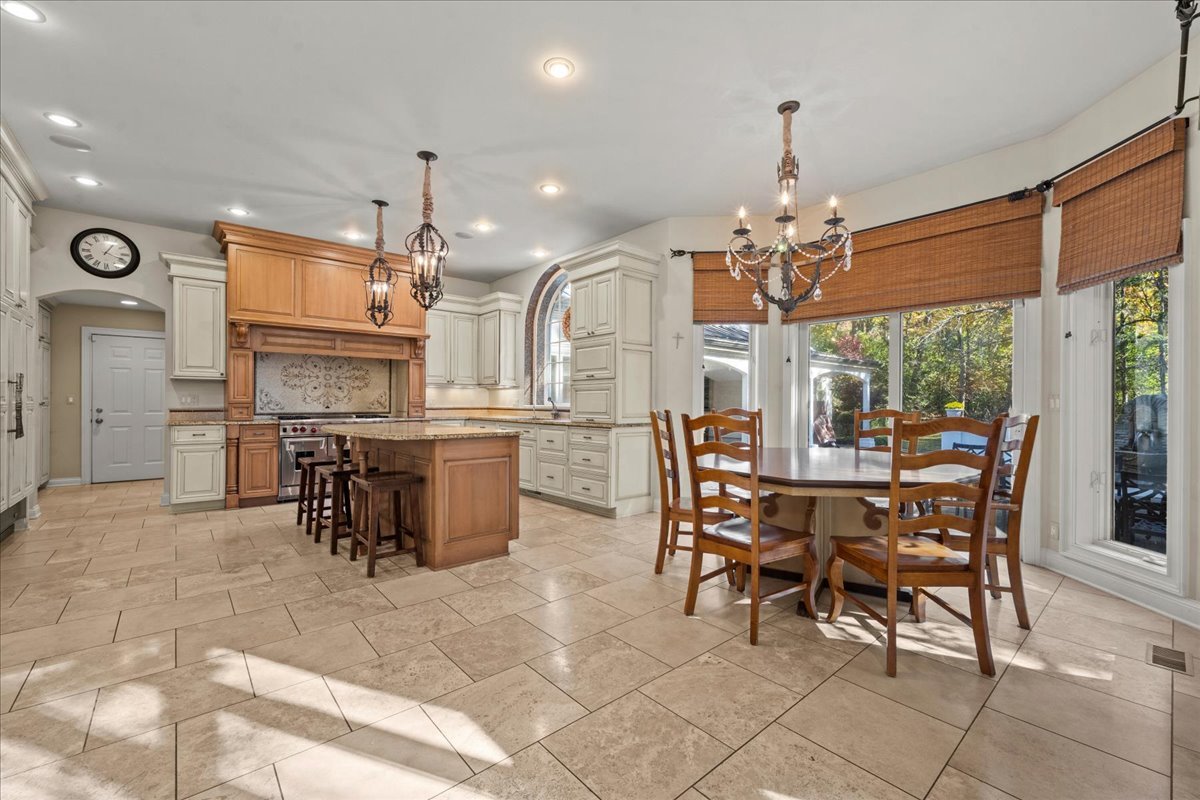 1315 Abington Cambs Drive