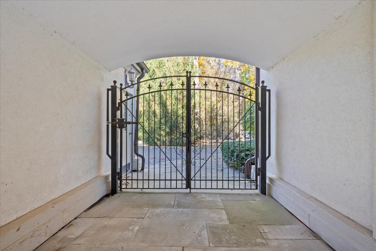 1315 Abington Cambs Drive