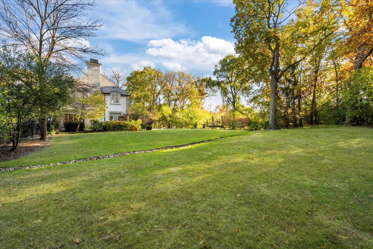 1315 Abington Cambs Drive