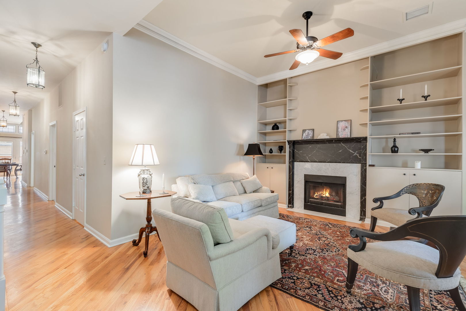 2541 N Racine Avenue Unit: 1