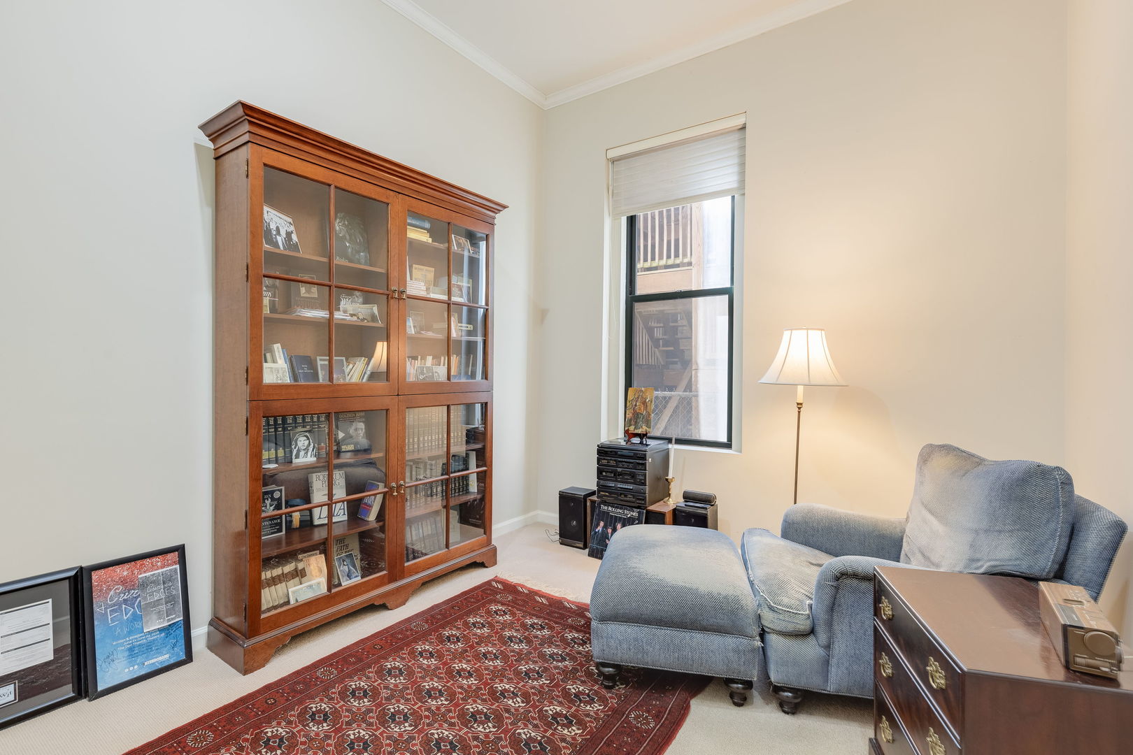 2541 N Racine Avenue Unit: 1