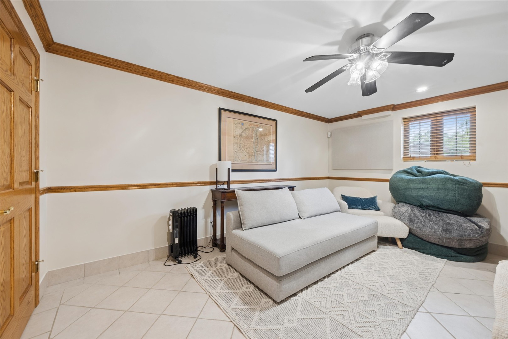 4409 Clausen Avenue Unit: 4409