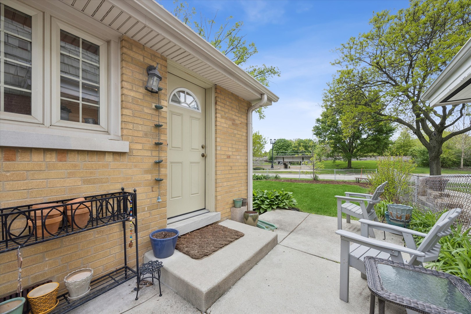4409 Clausen Avenue Unit: 4409