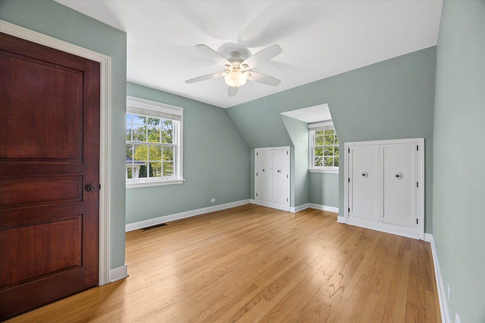 233 S Prospect Avenue