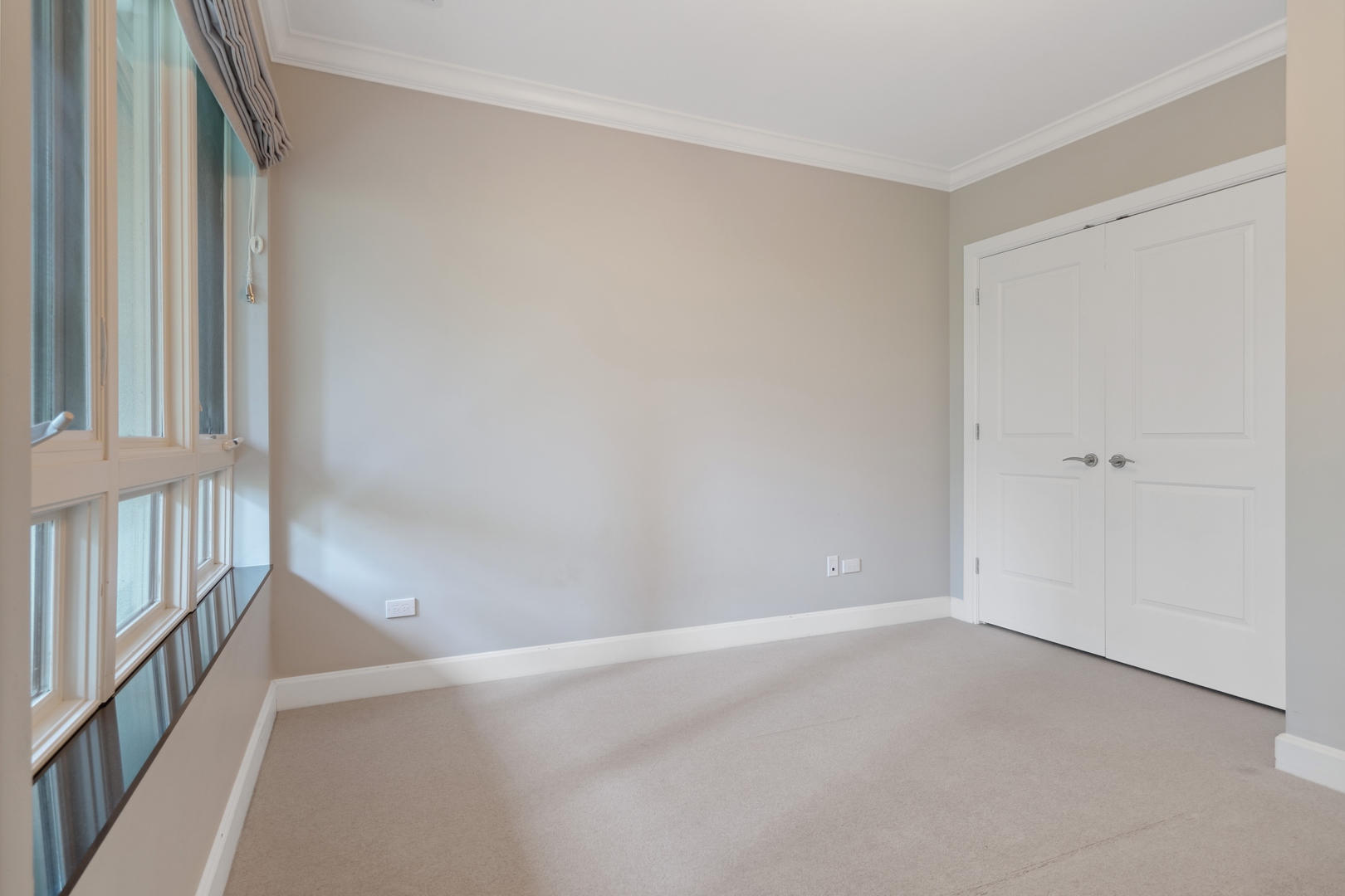 409 E Benton Place Unit: 409