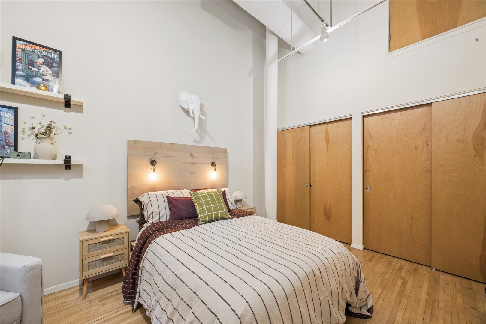 3024 N Lincoln Avenue Unit: H