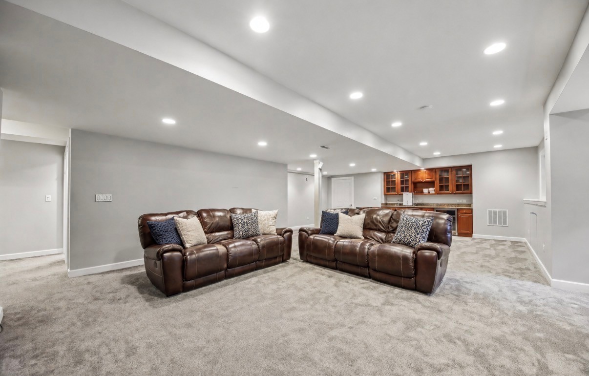 1620 Mulberry Drive