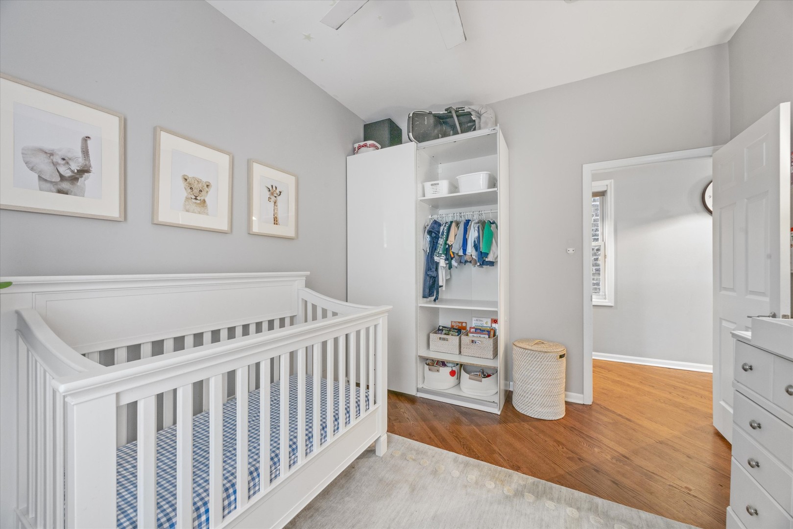 2133 N SOUTHPORT Avenue Unit: 1