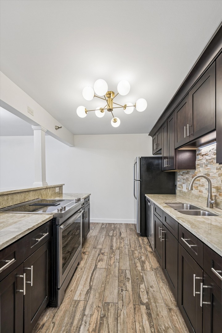 200 N Dearborn Street Unit: 1007