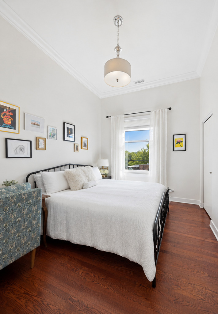 2212 W North Avenue Unit: 401