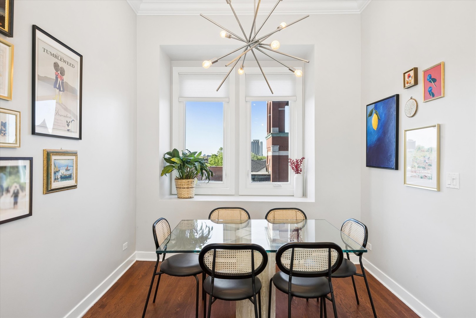 2212 W North Avenue Unit: 401