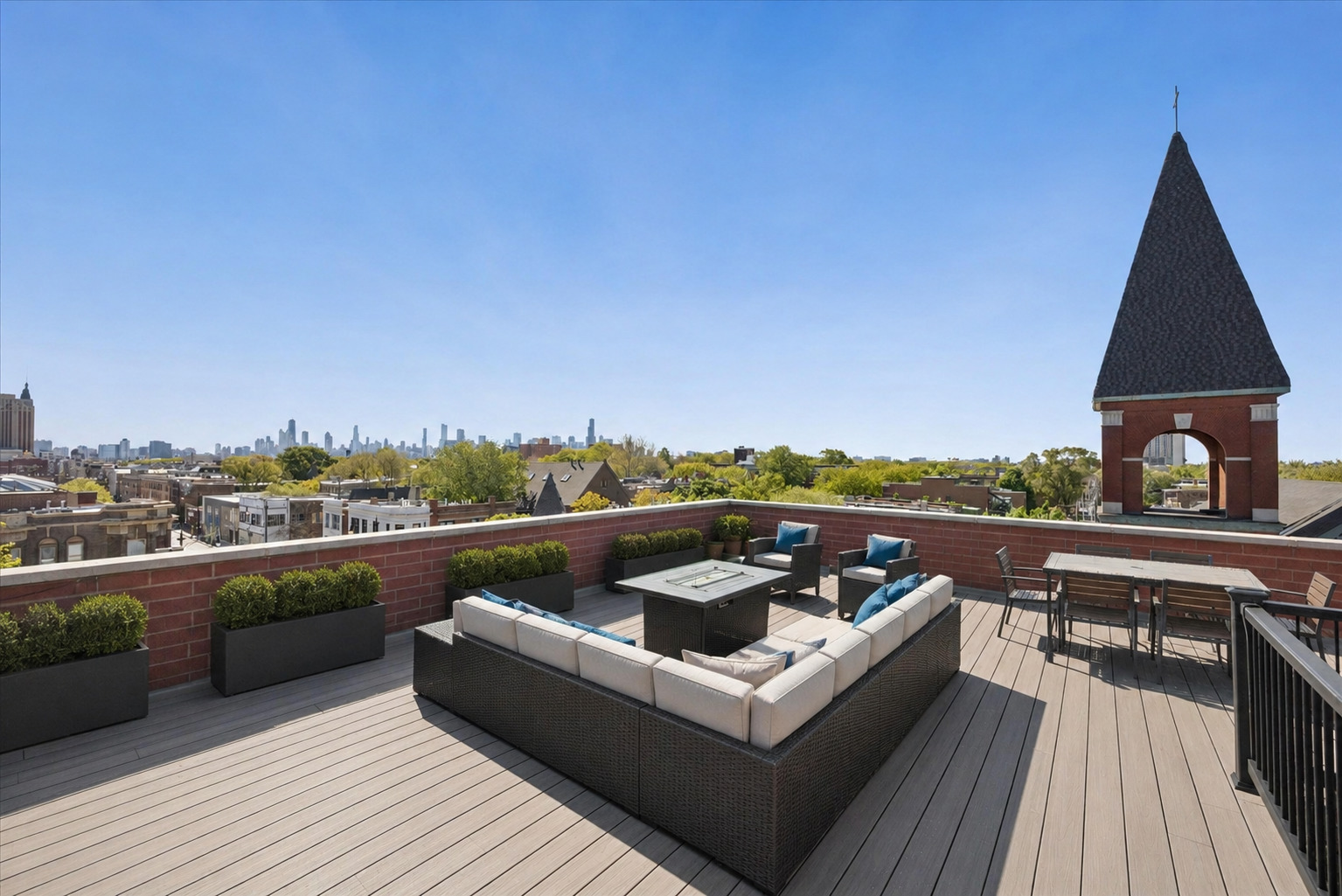 2212 W North Avenue Unit: 401