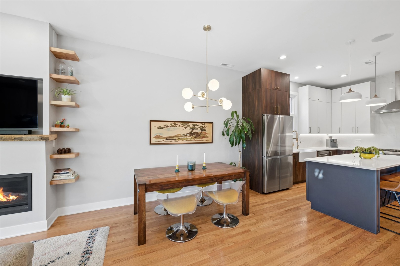 1725 N SHEFFIELD Avenue Unit: 2