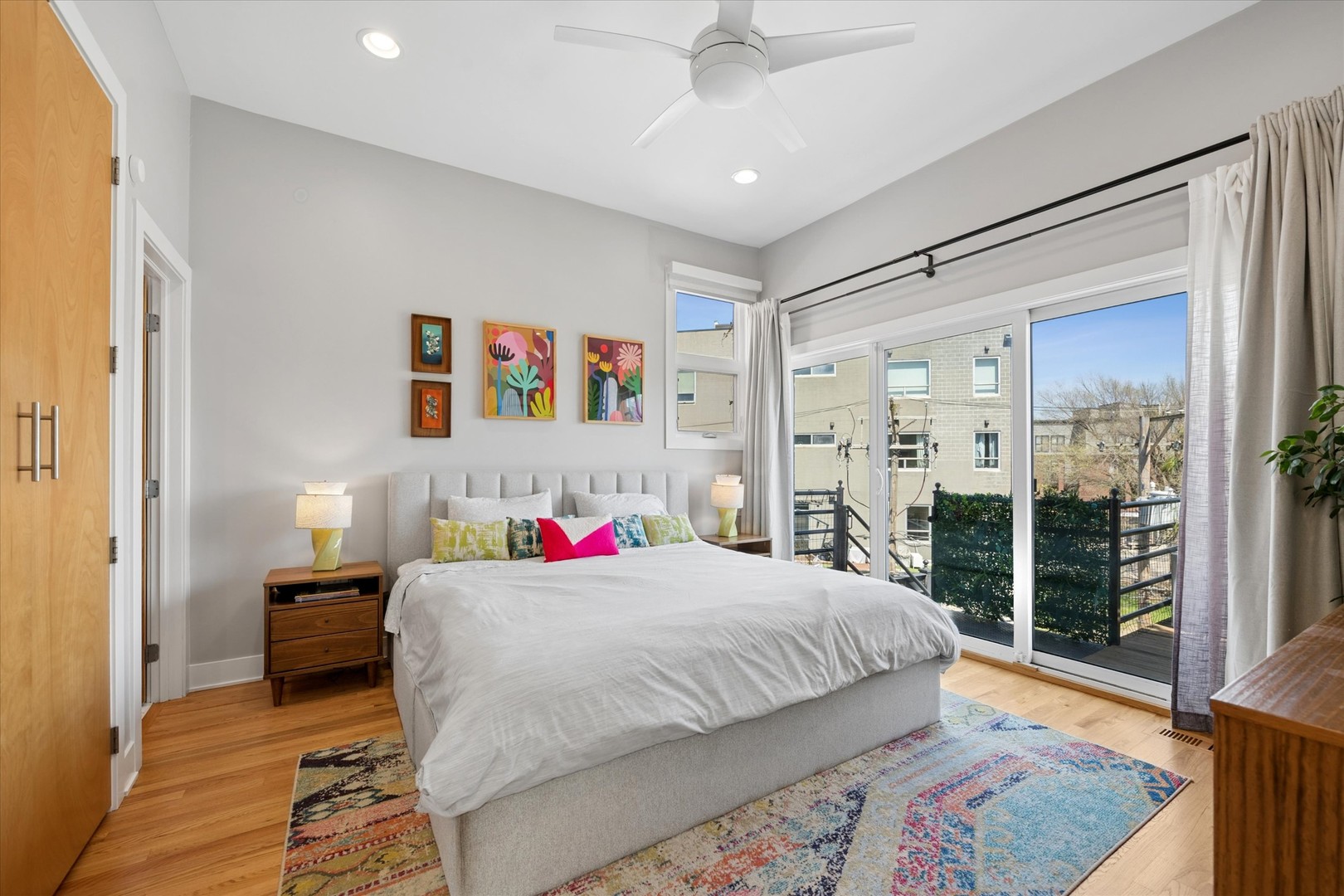 1725 N SHEFFIELD Avenue Unit: 2