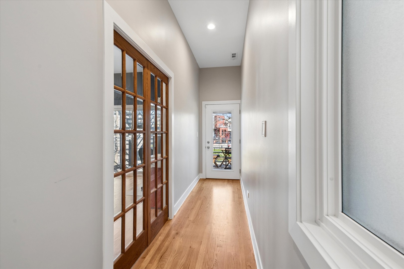 1725 N SHEFFIELD Avenue Unit: 2