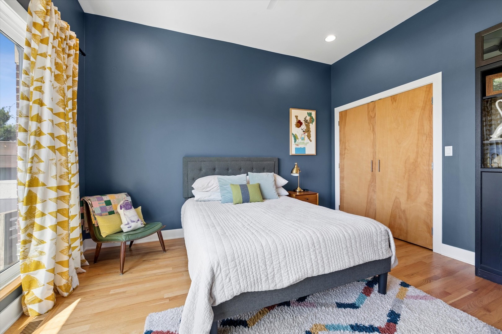 1725 N SHEFFIELD Avenue Unit: 2