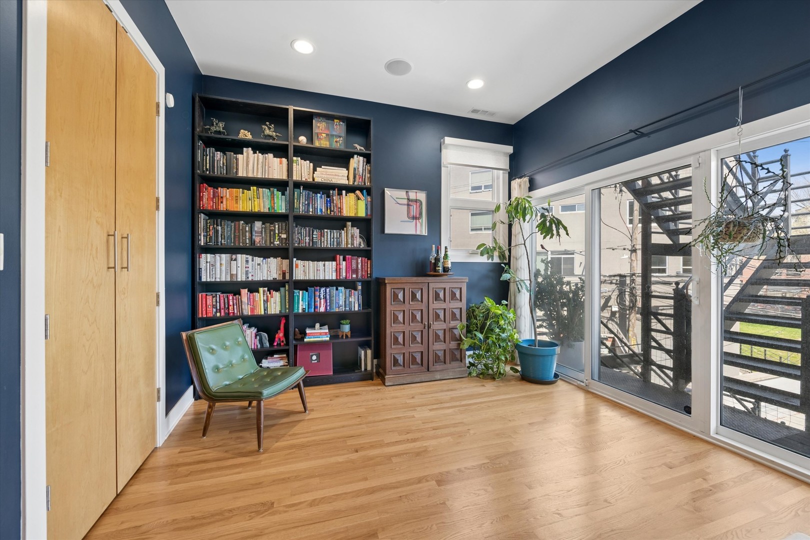 1725 N SHEFFIELD Avenue Unit: 2