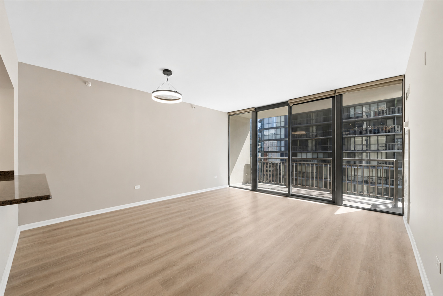 630 N State Street Unit: 1305
