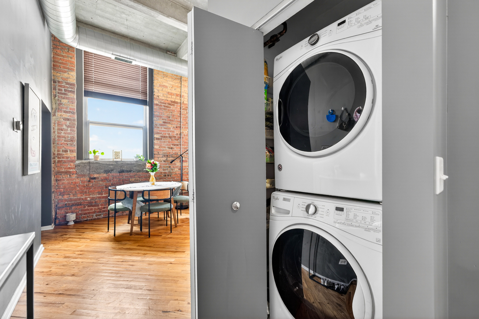 1735 N Paulina Street Unit: 612