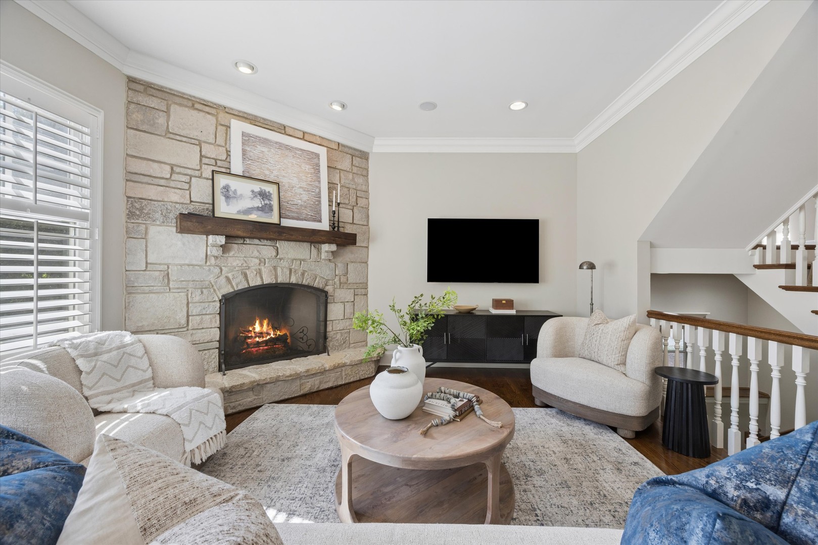 7 S Quincy Street