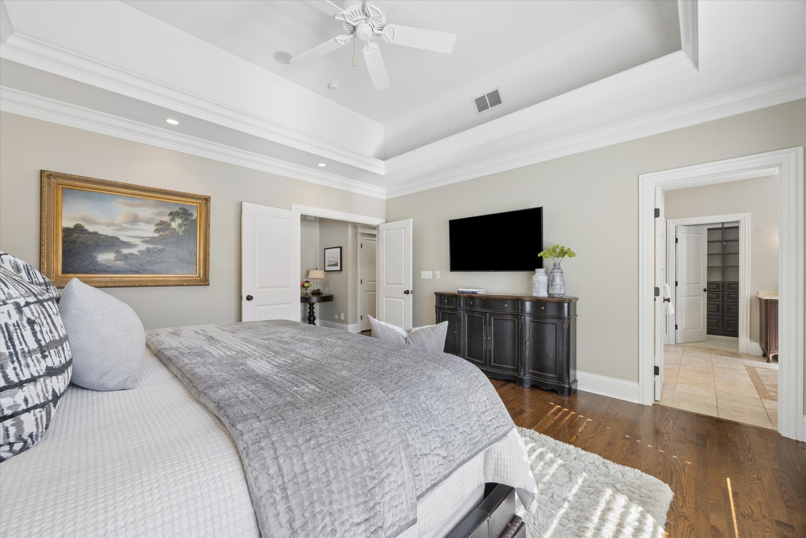7 S Quincy Street