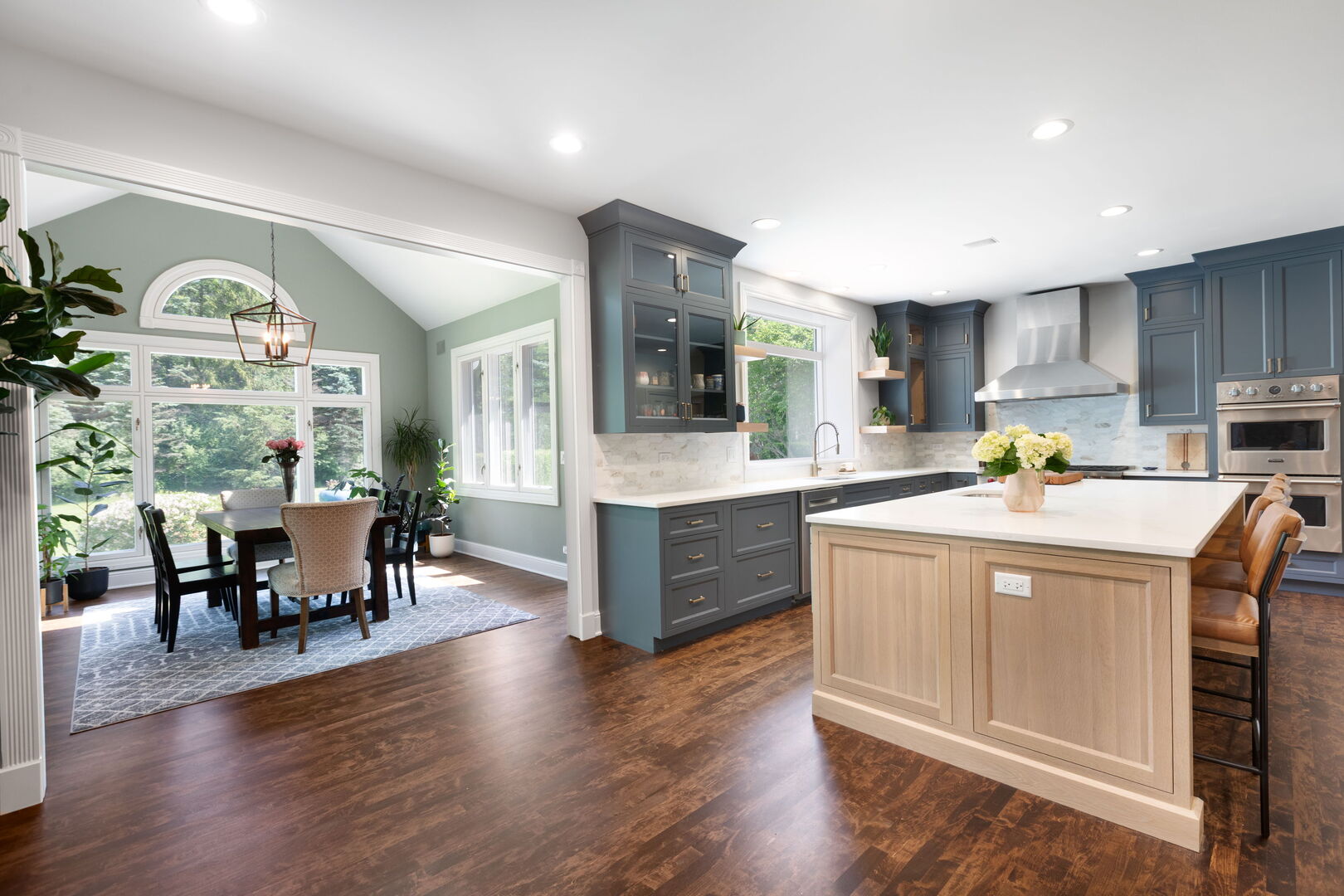320 Camelot Lane