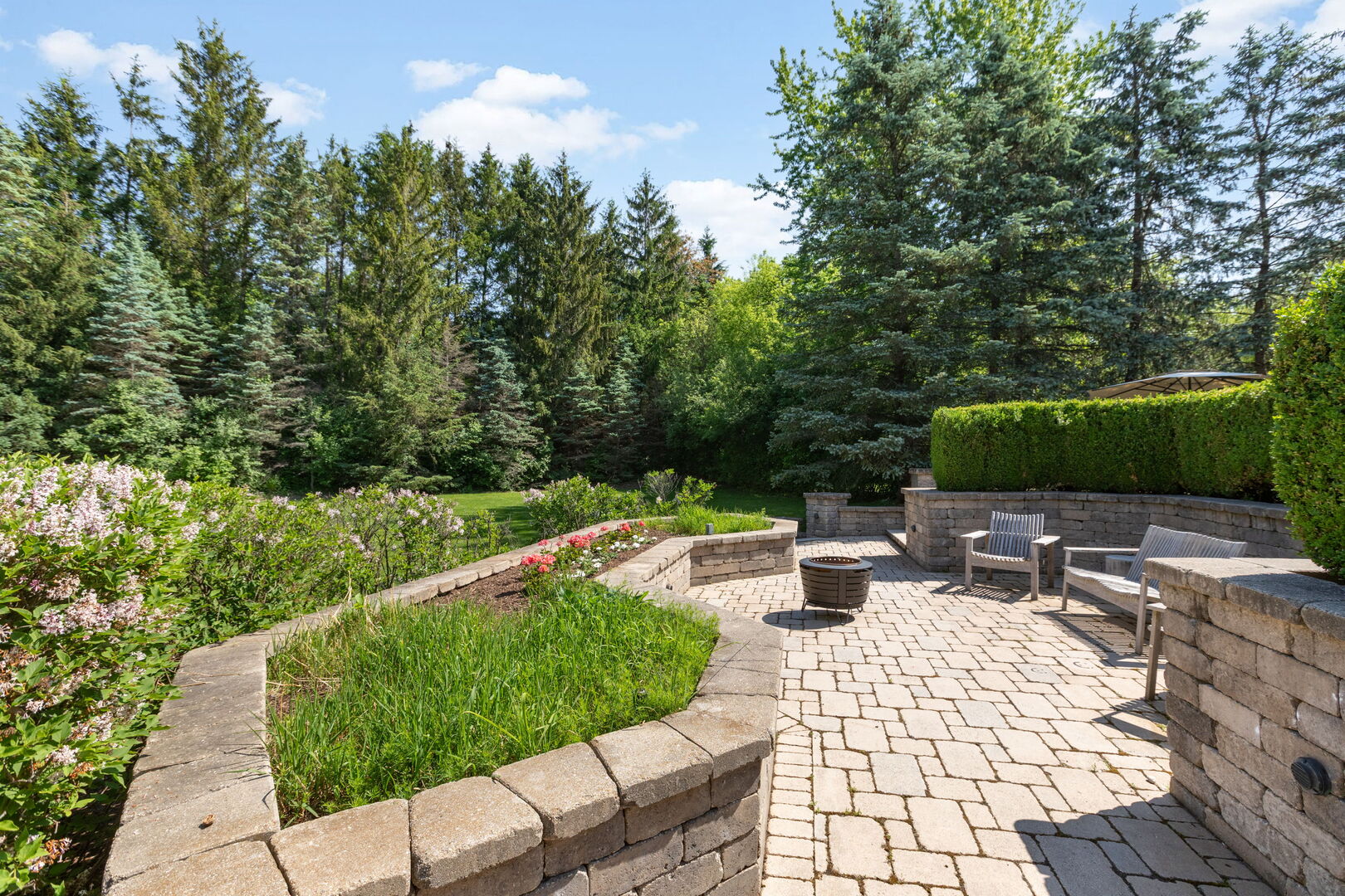 320 Camelot Lane