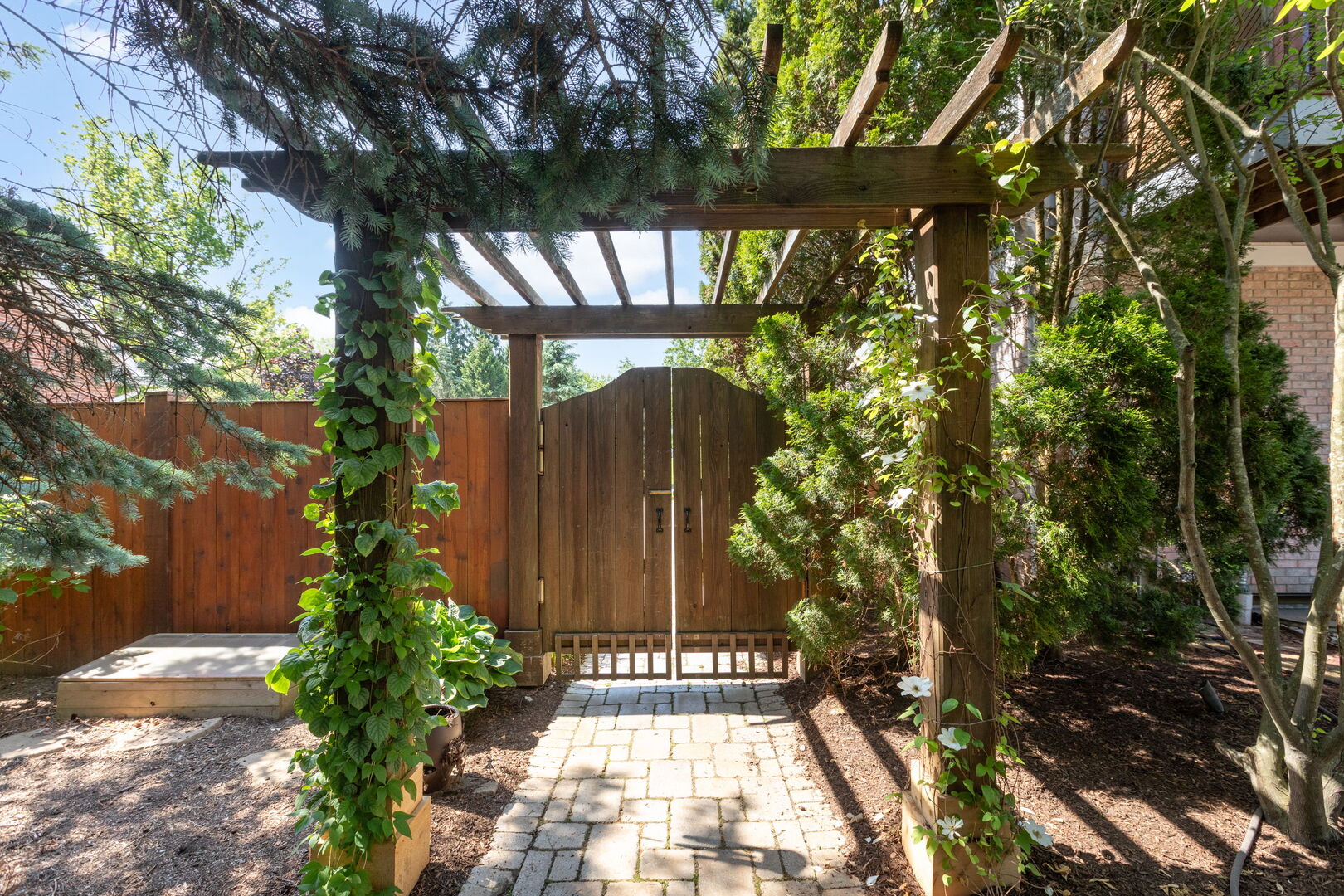 320 Camelot Lane