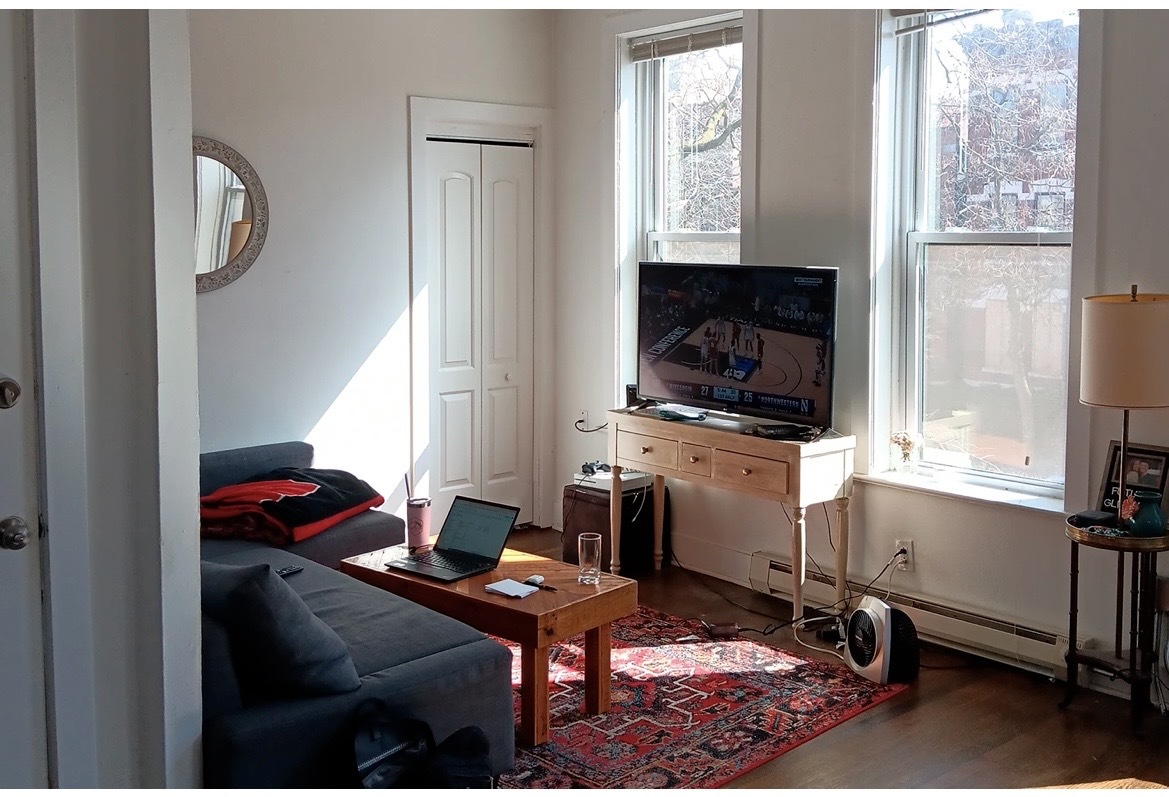 856 W George Street Unit: 2