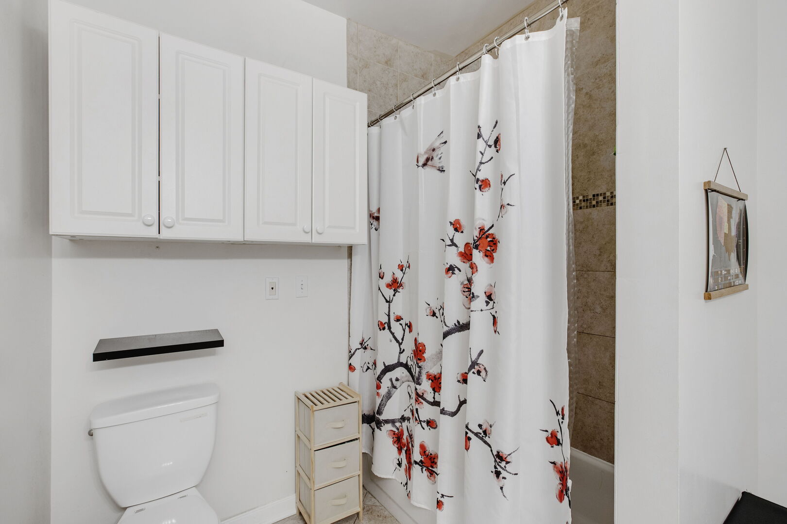 1549 W Barry Avenue Unit: 2