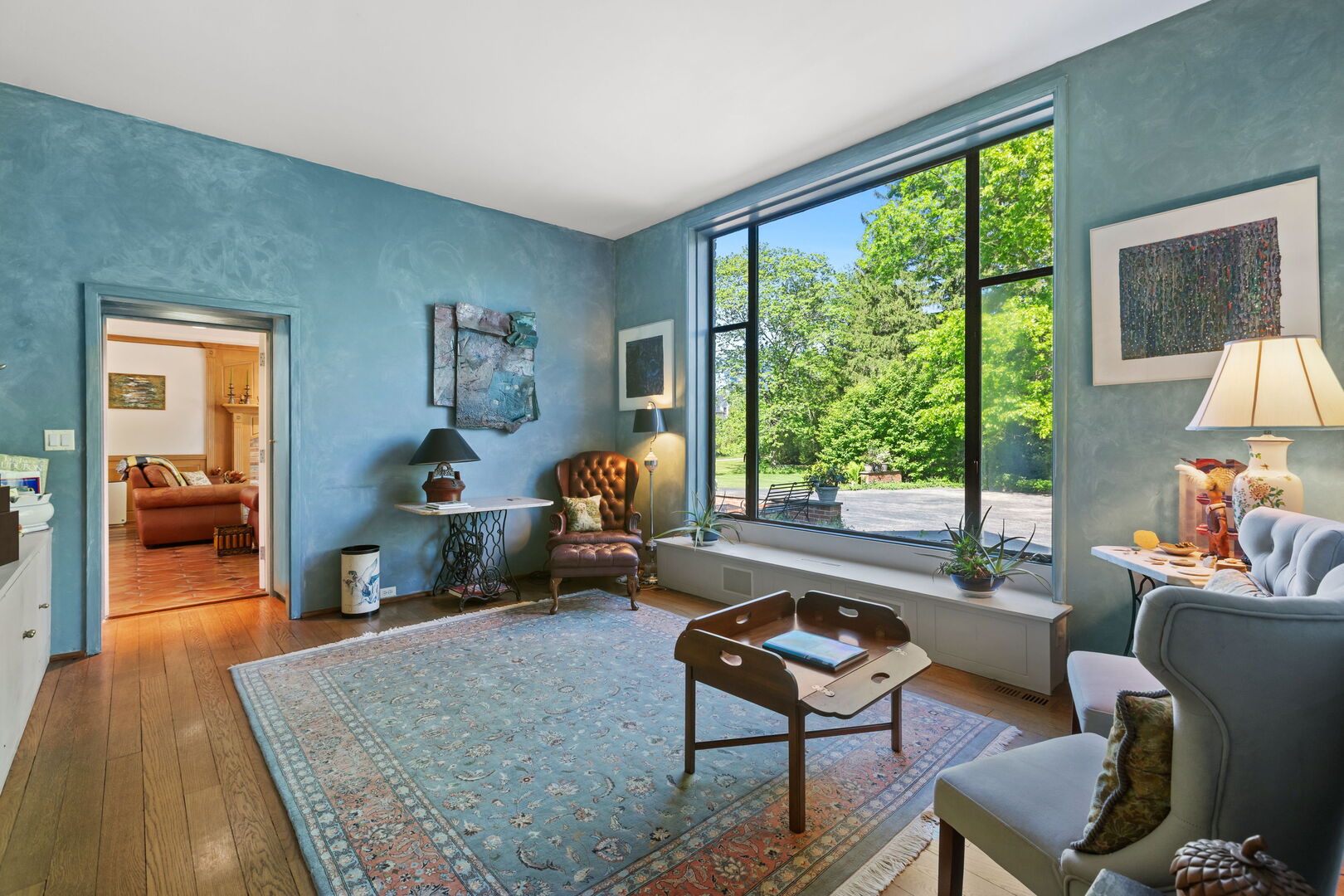 283 W Laurel Avenue