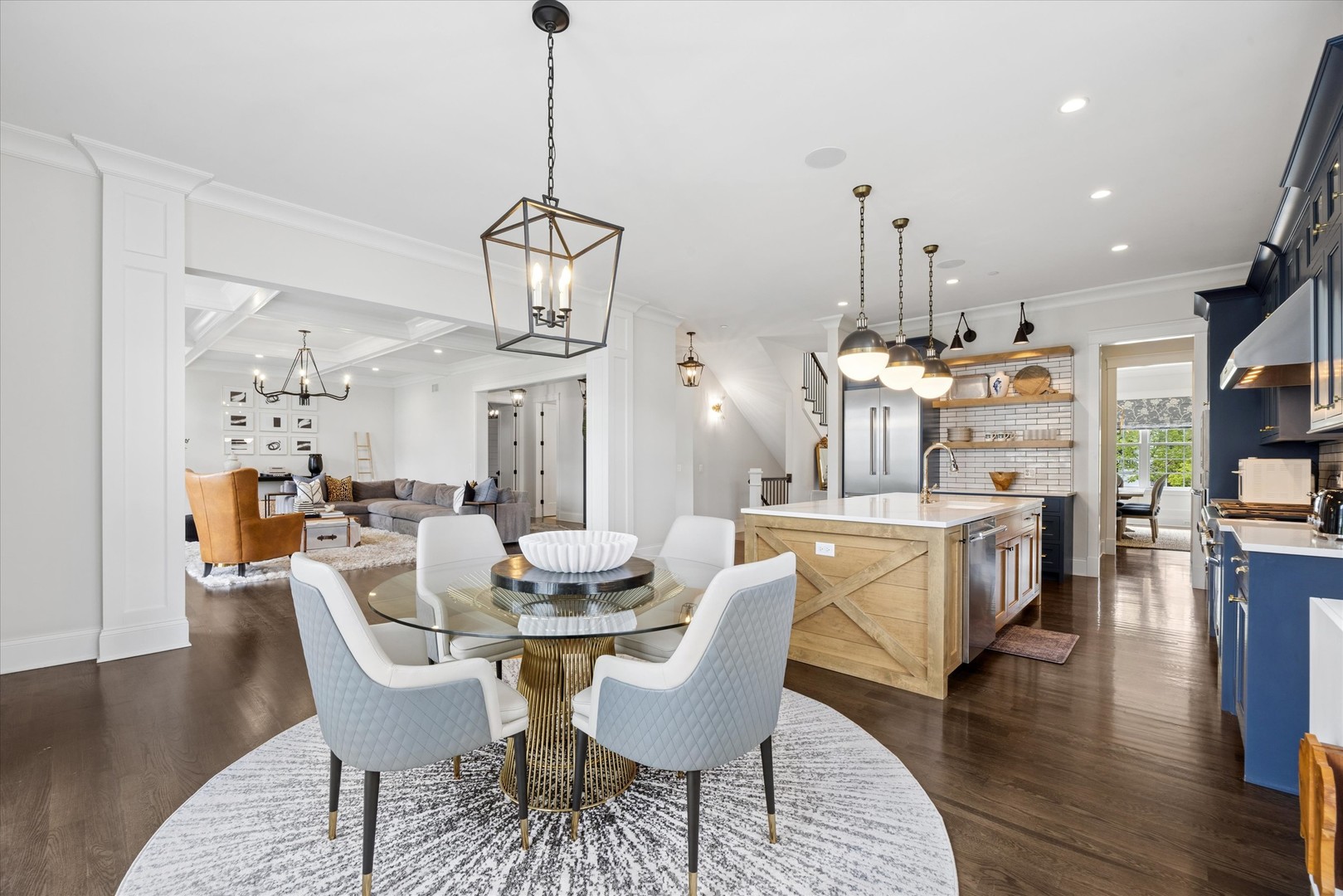 1102 White Pine Lane