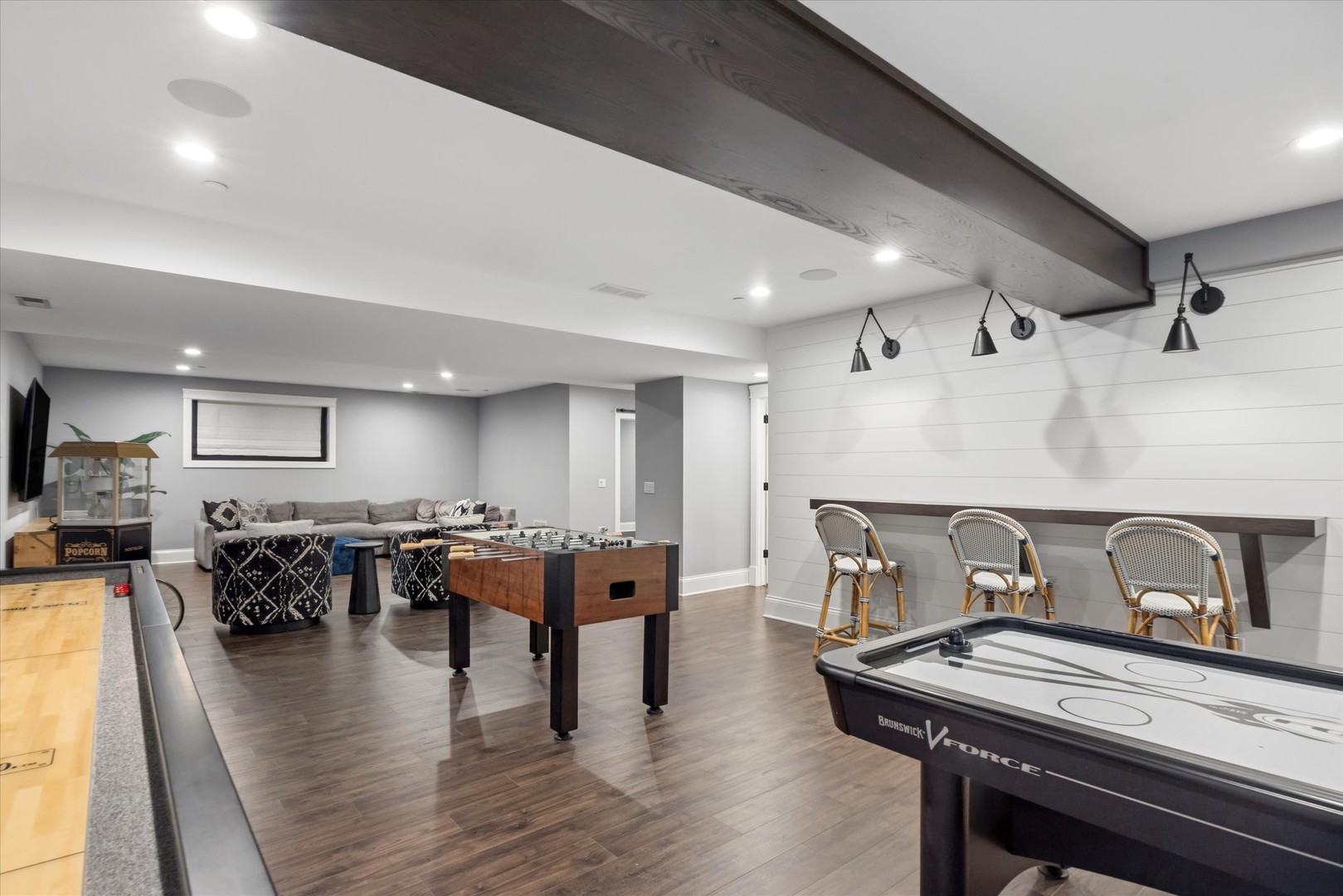 1102 White Pine Lane