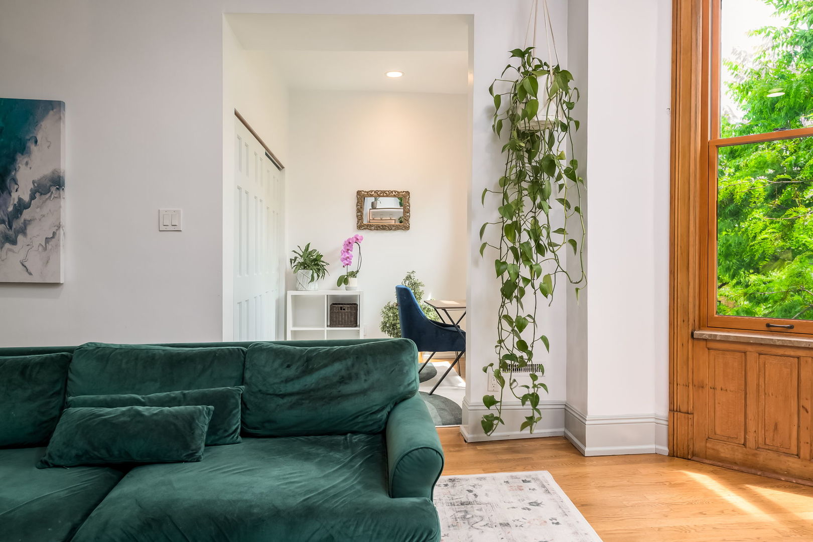 1940 N Cleveland Avenue Unit: 4