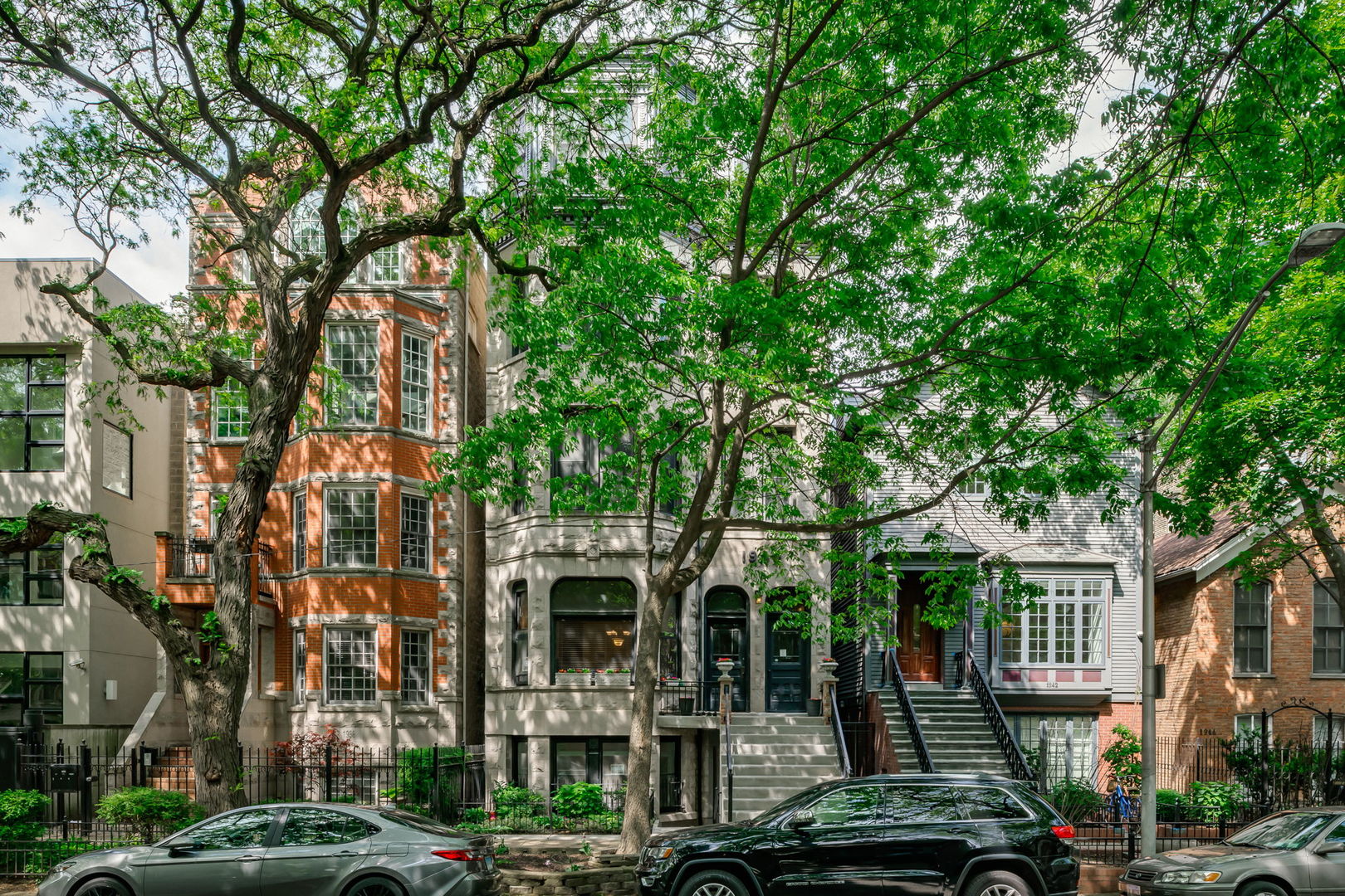 1940 N Cleveland Avenue Unit: 4
