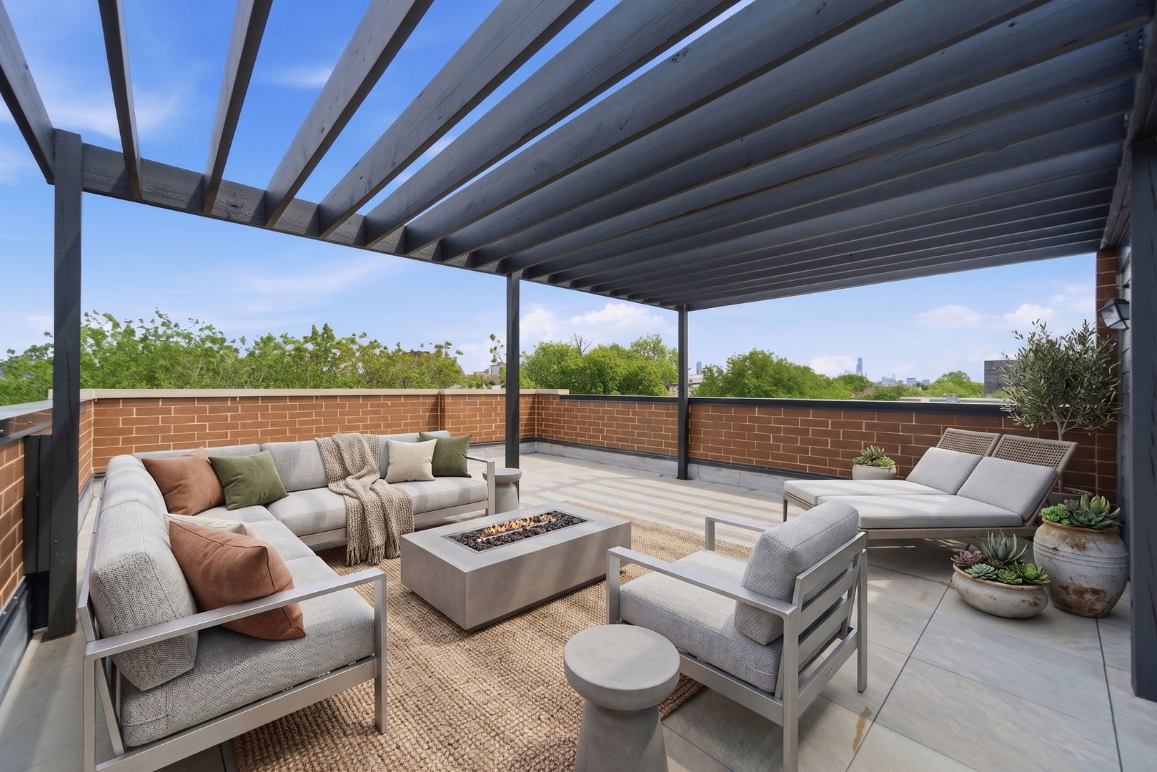 3250 N Racine Avenue Unit: 2