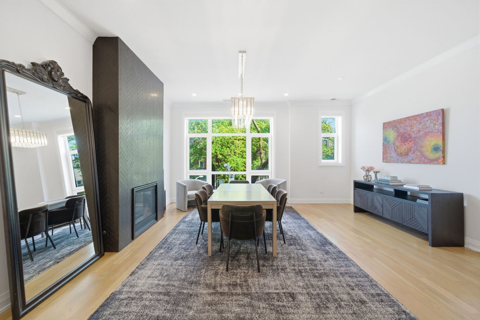 3250 N Racine Avenue Unit: 2
