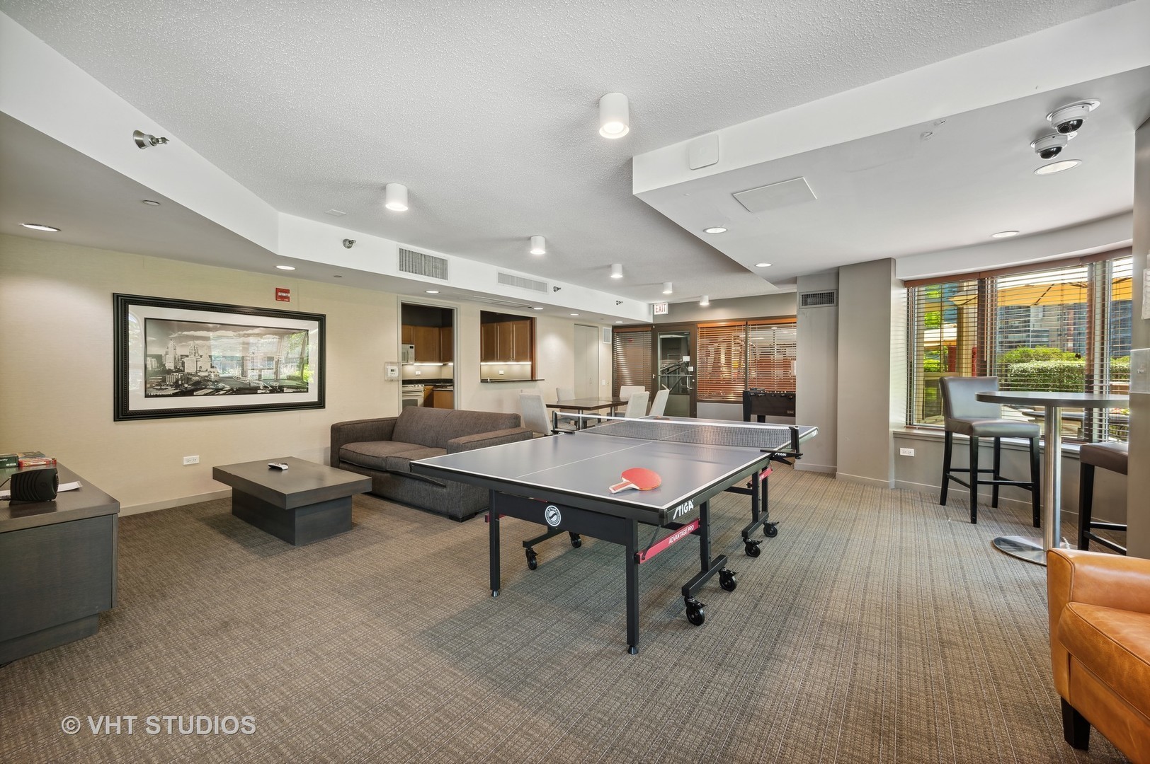 400 N LaSalle Street Unit: 3011