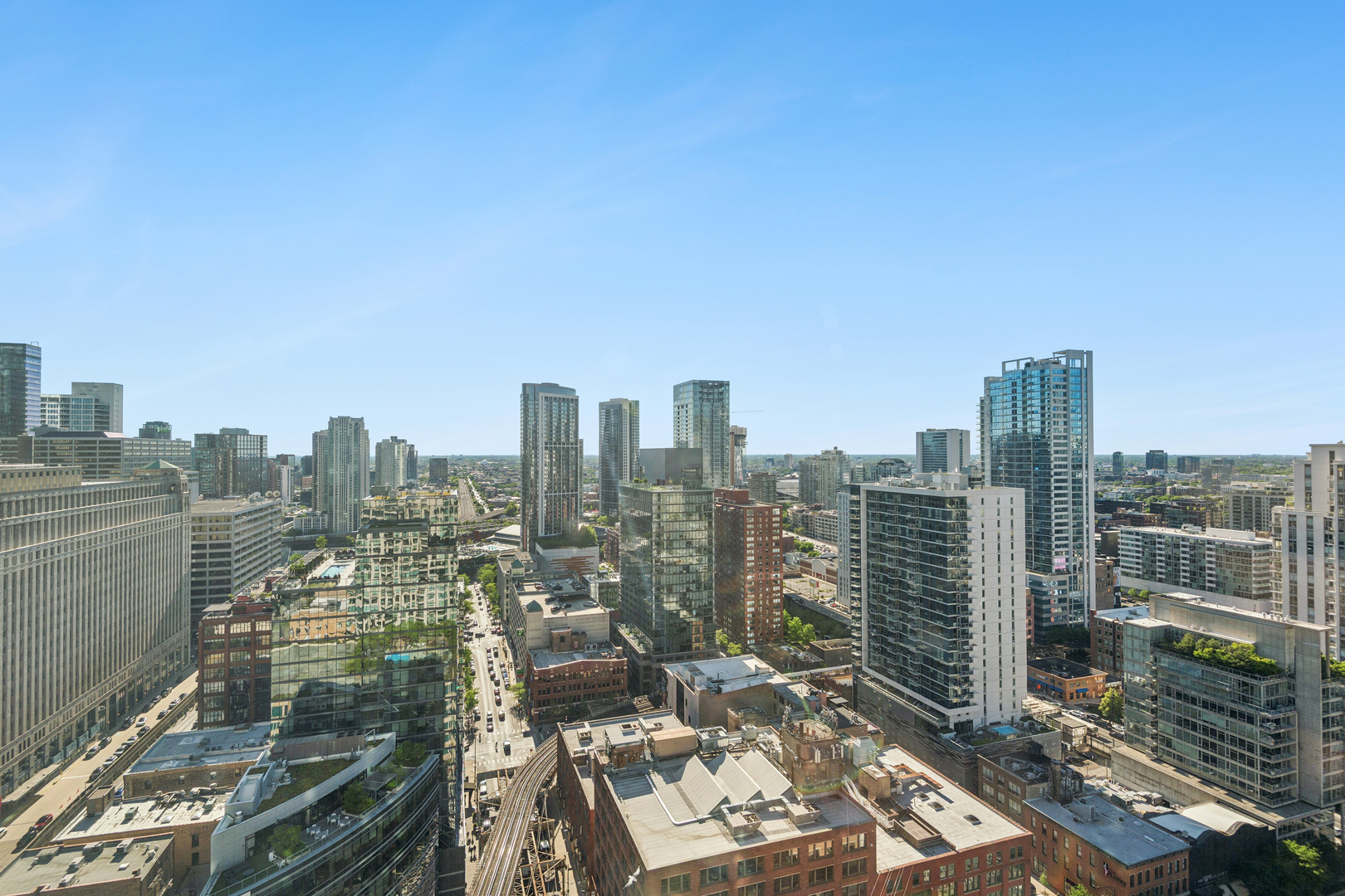 400 N LaSalle Street Unit: 3011