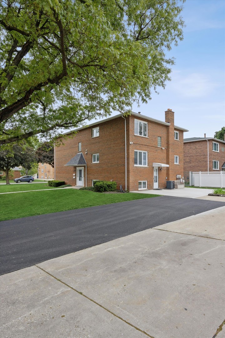 801 Barnsdale Road Unit: 1