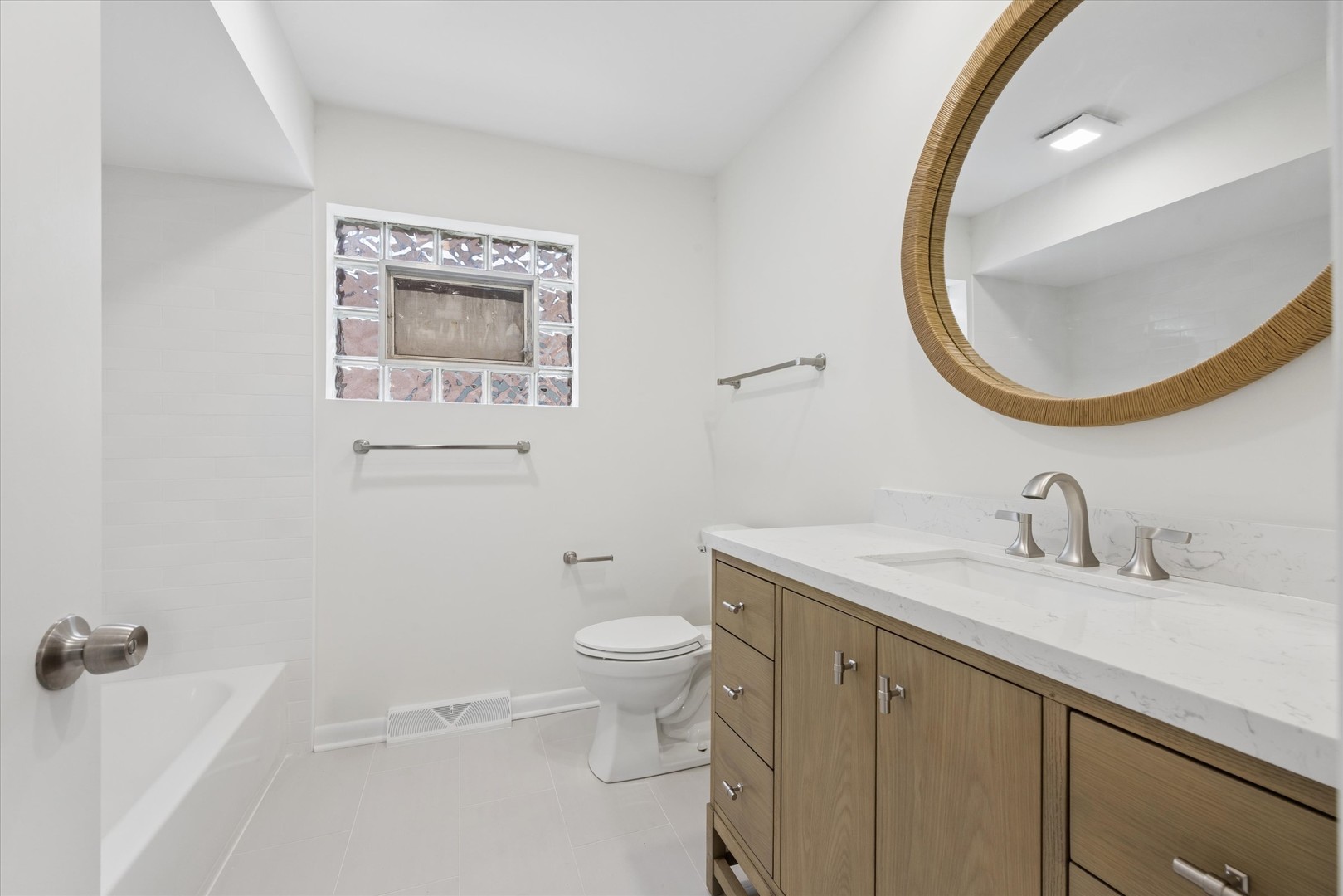 801 Barnsdale Road Unit: 1