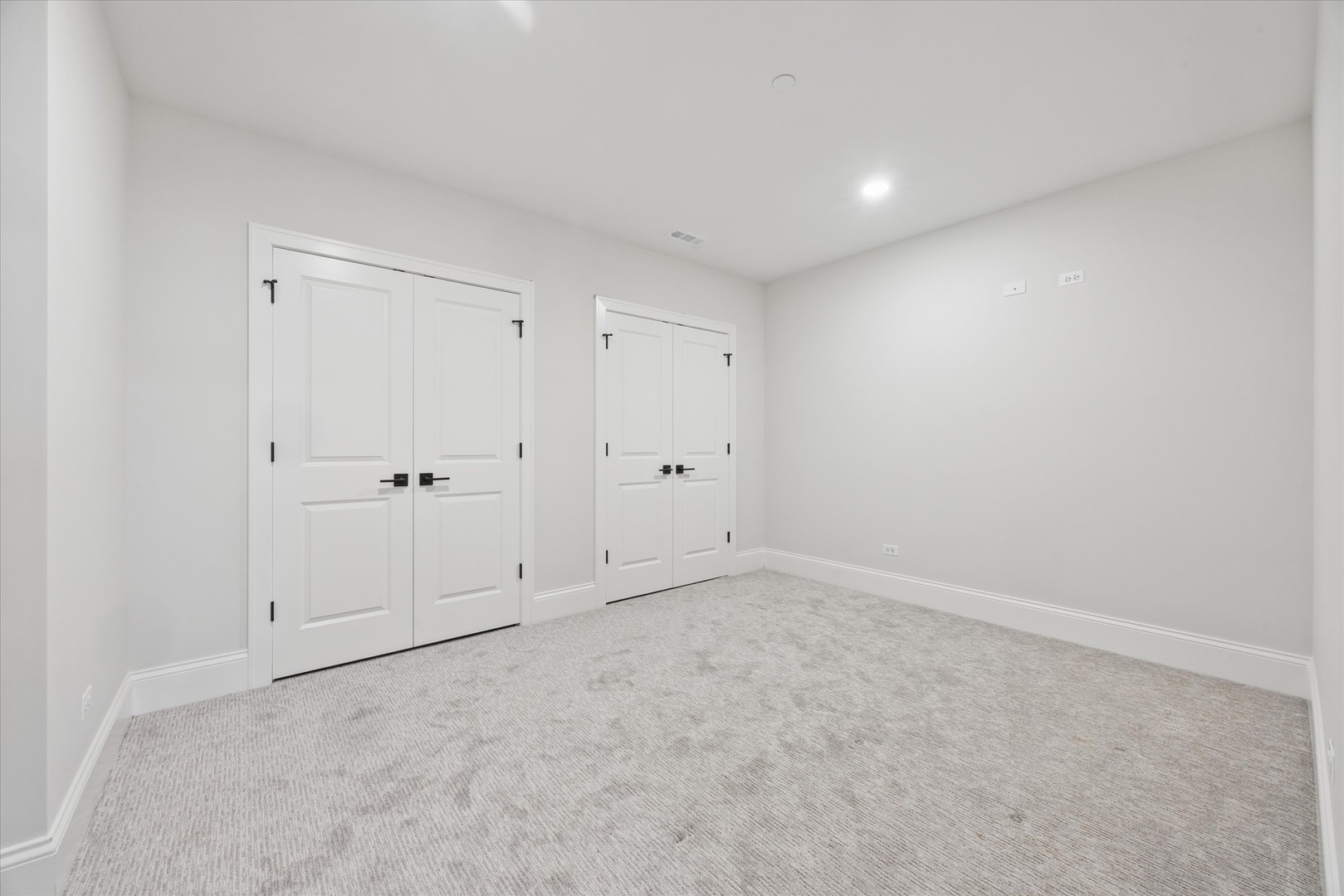 5909 Flagg Creek Lane