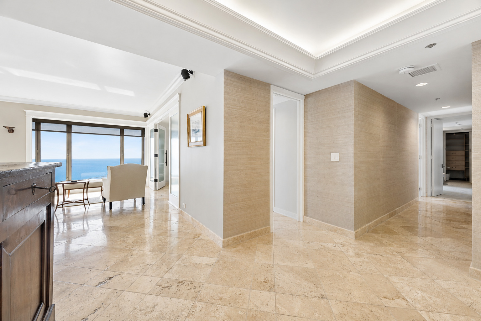 950 N Michigan Avenue Unit: 4202