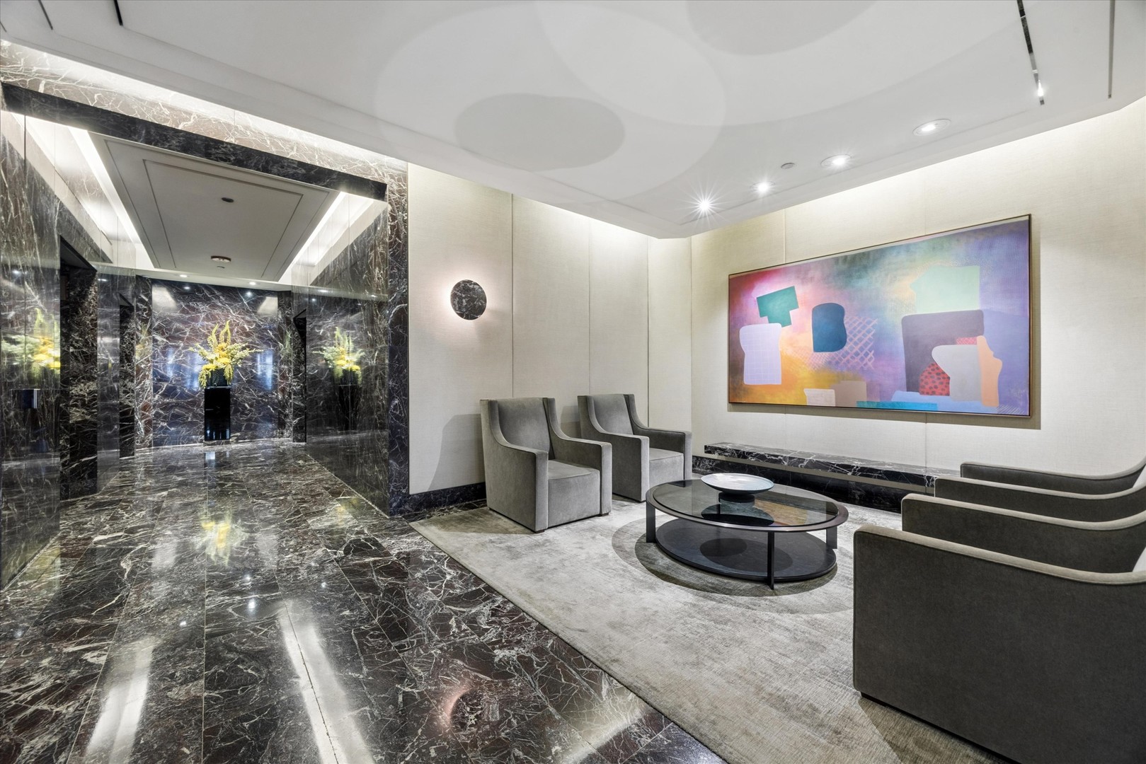 950 N Michigan Avenue Unit: 4202