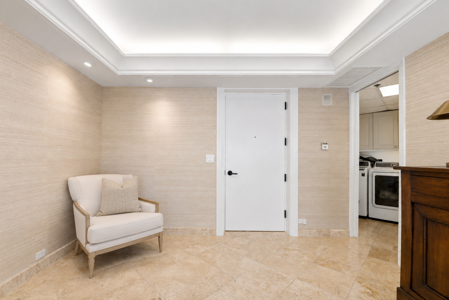 950 N Michigan Avenue Unit: 4202