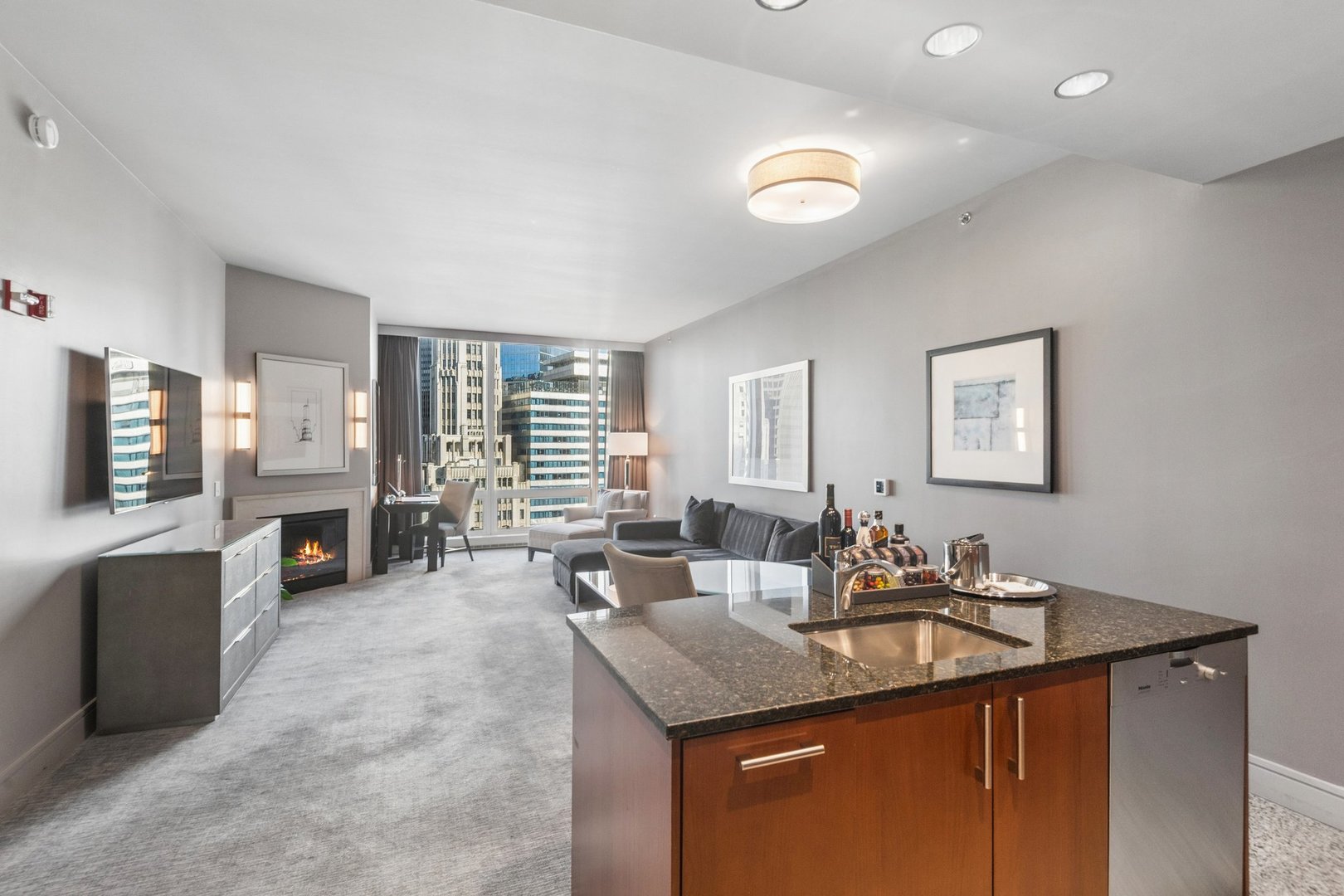 401 N Wabash Avenue Unit: 2138