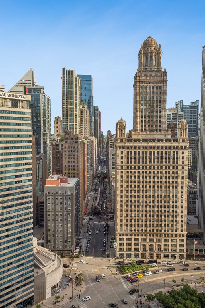 401 N Wabash Avenue Unit: 2138